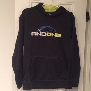 AND1 kids hooded sweatshirt - size 2 XL (18/20)
